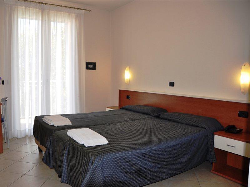 Hotel Splendid Sole Manerba del Garda