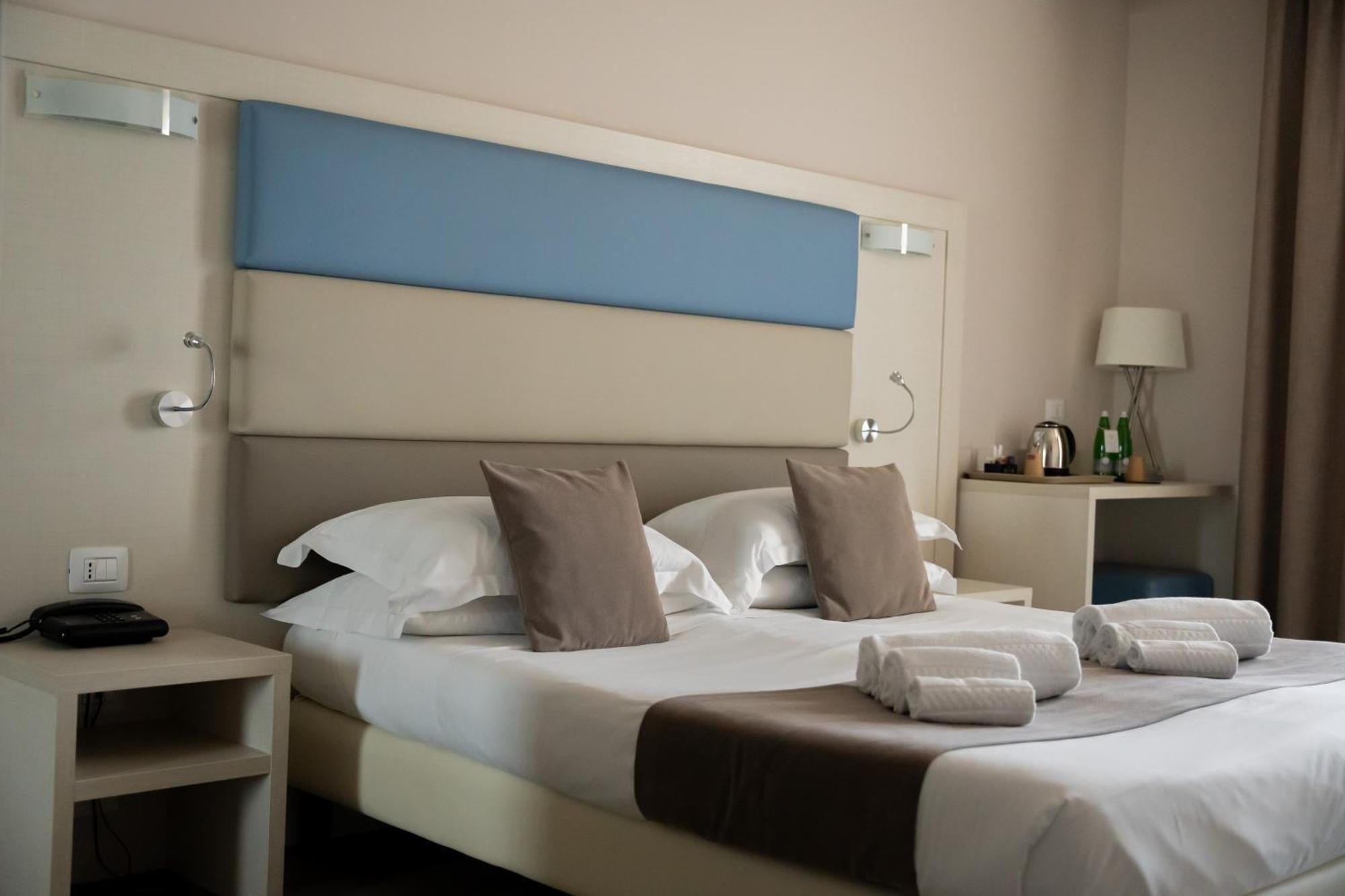 Splendid Sole 4*